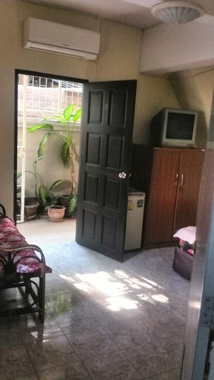 Tientong Guesthouse Hua Hin Room photo
